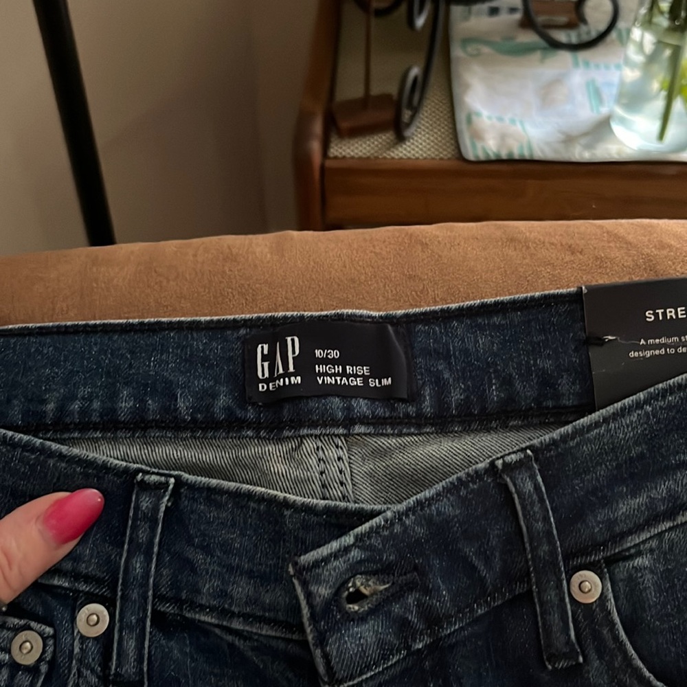 Gap Women’s High Rise Vintage Slim Jeans